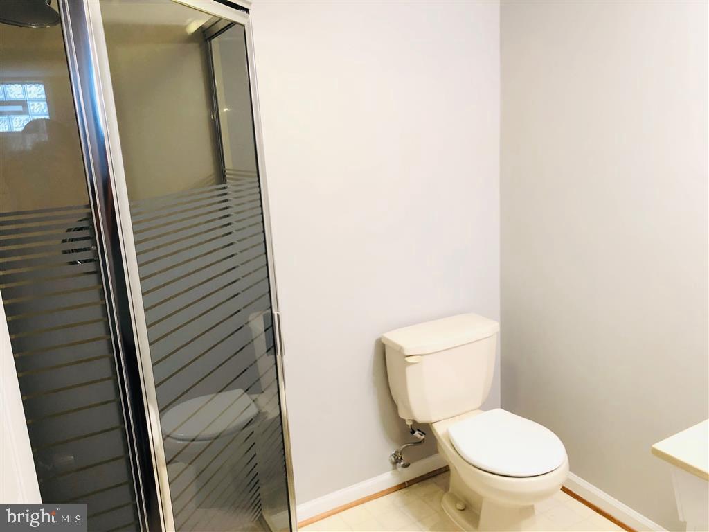 10483 Labrador Loop Manassas, VA 20112 - Photo 18 of 26 Gallery Image 18