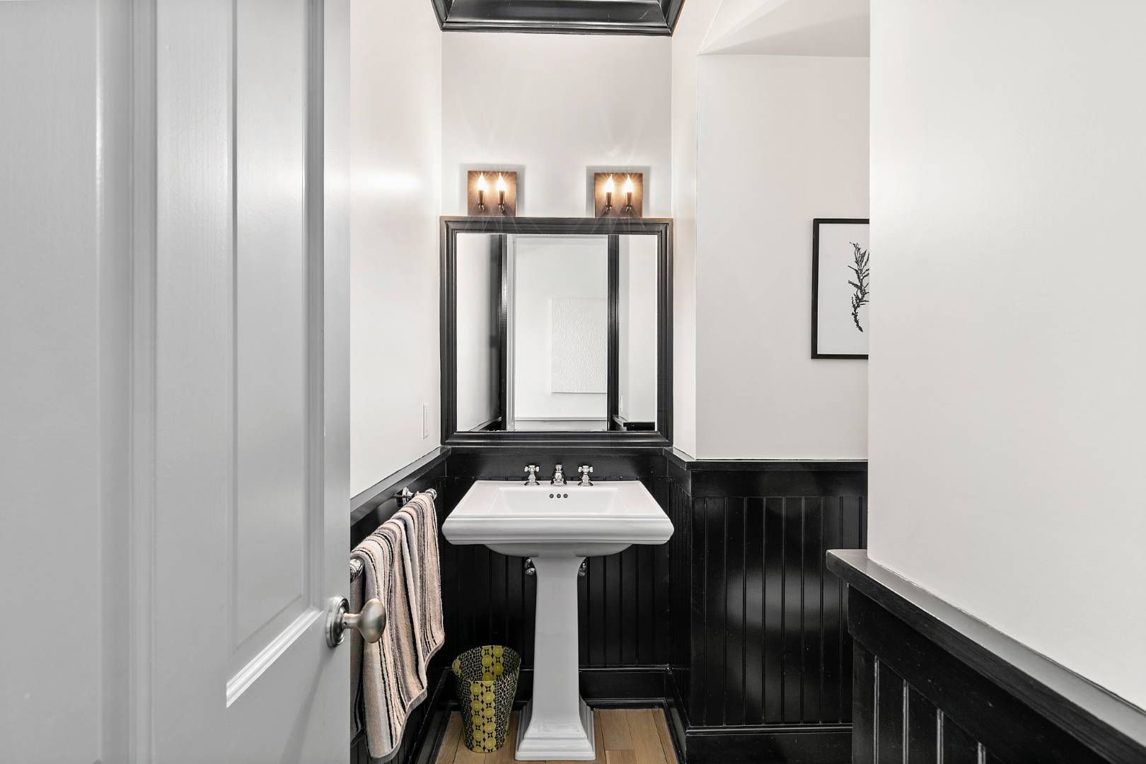 645 Stephen Hands Path East Hampton, NY 11937 - Photo 17 of 42