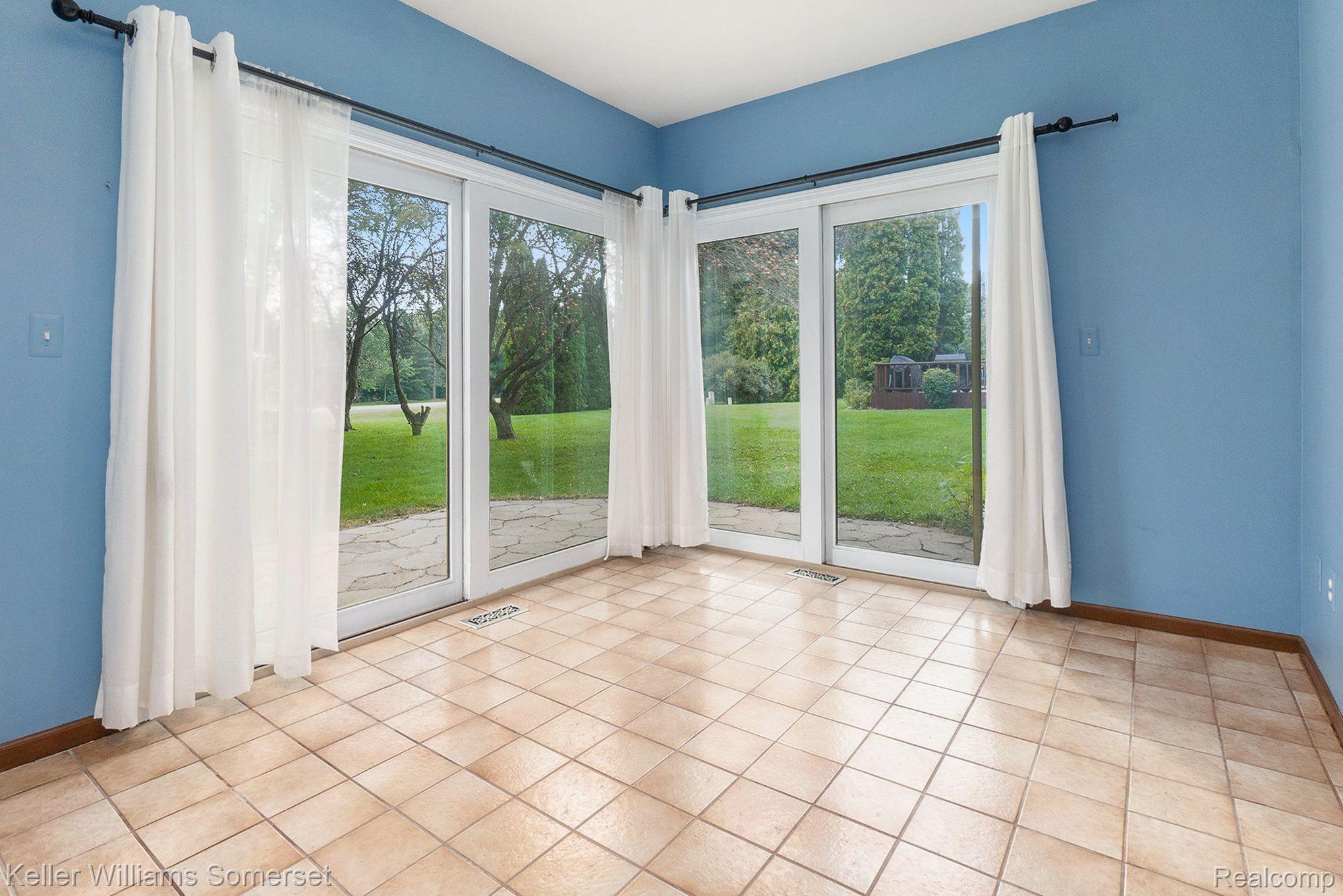 557 Shellbourne Drive Rochester, MI 48309 - Photo 13 of 40 Gallery Image 13