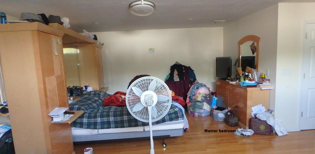 11 Saffron Drive Worcester, MA 01605 - Photo 2 of 9