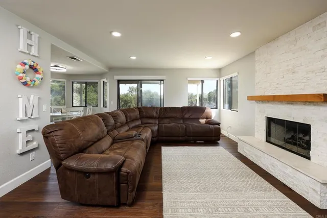 $1,199,000 | 2129 Avenida Del Cielo, Alpine, CA 91901