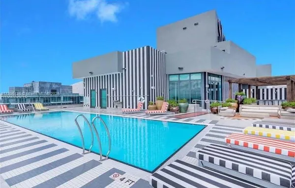 $5,400 | 1300 South Miami Avenue, Unit 2109, Miami, FL 33130