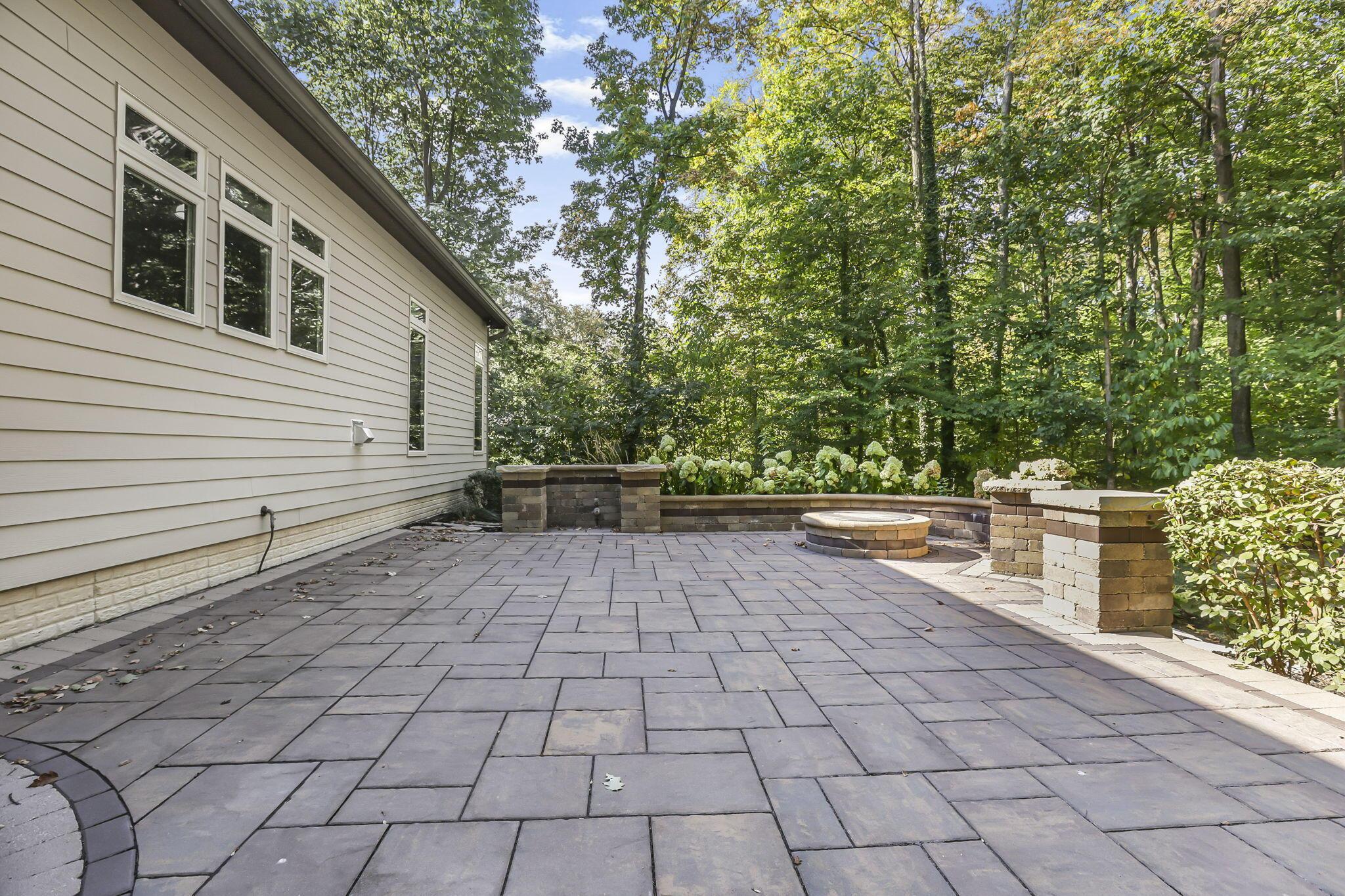 845 Clotts Road Columbus, OH 43230 - Photo 55 of 69 55-web-or-mls-0V3A6442