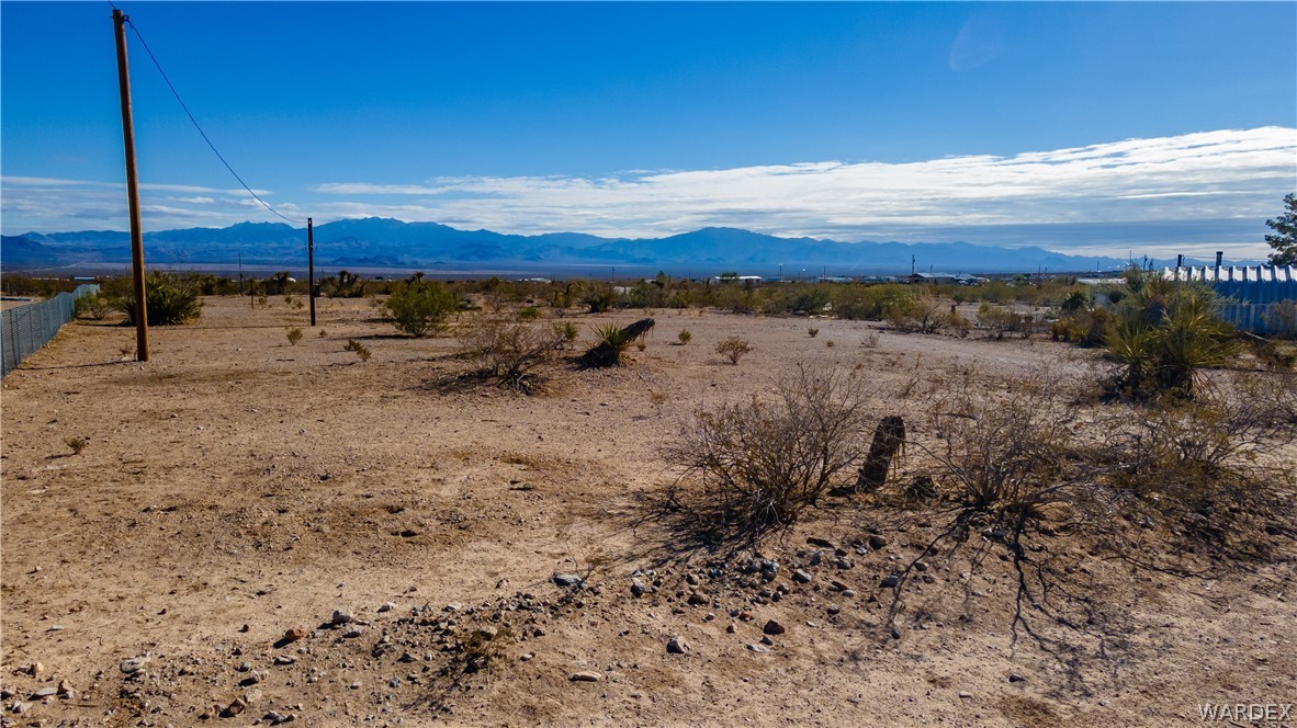 2628 Papago Road Golden Valley, AZ 86413 - Photo 14 of 17 Gallery Image 14