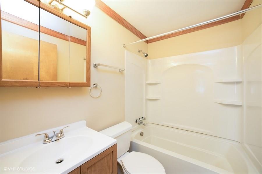 741 Pettigrew Road North Huntingdon, PA 15642 - Photo 10 of 25 MAIN BATH