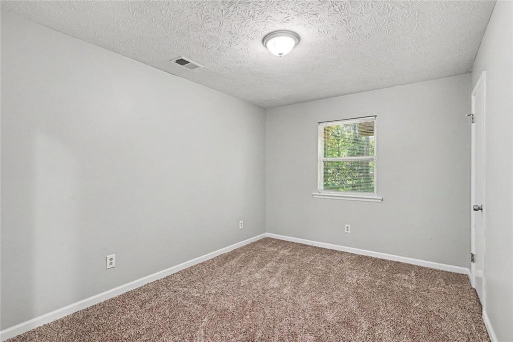 5017 Gracehill Road Lithonia, GA 30038 - Photo 14 of 27
