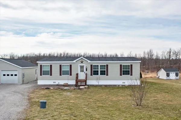 $359,000 | 57 Rail Trl Lane, Swanton, VT 05478