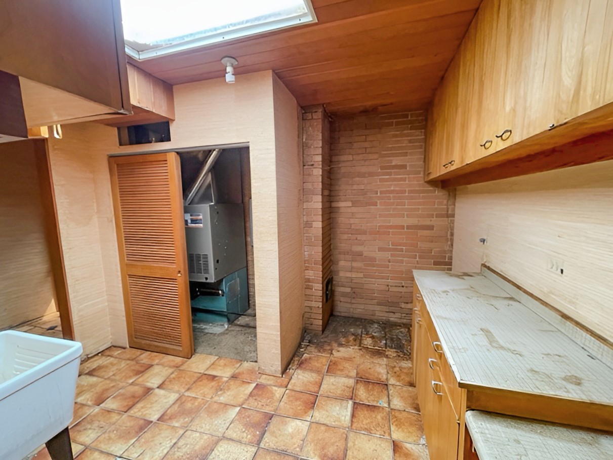 1211 Stratford Road Deerfield, IL 60015 - Photo 9 of 9 Gallery Image 9