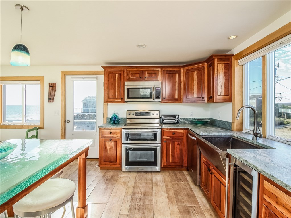 772 Charlestown Beach Road Charlestown, RI 02813 - Photo 12 of 40 Gallery Image 12