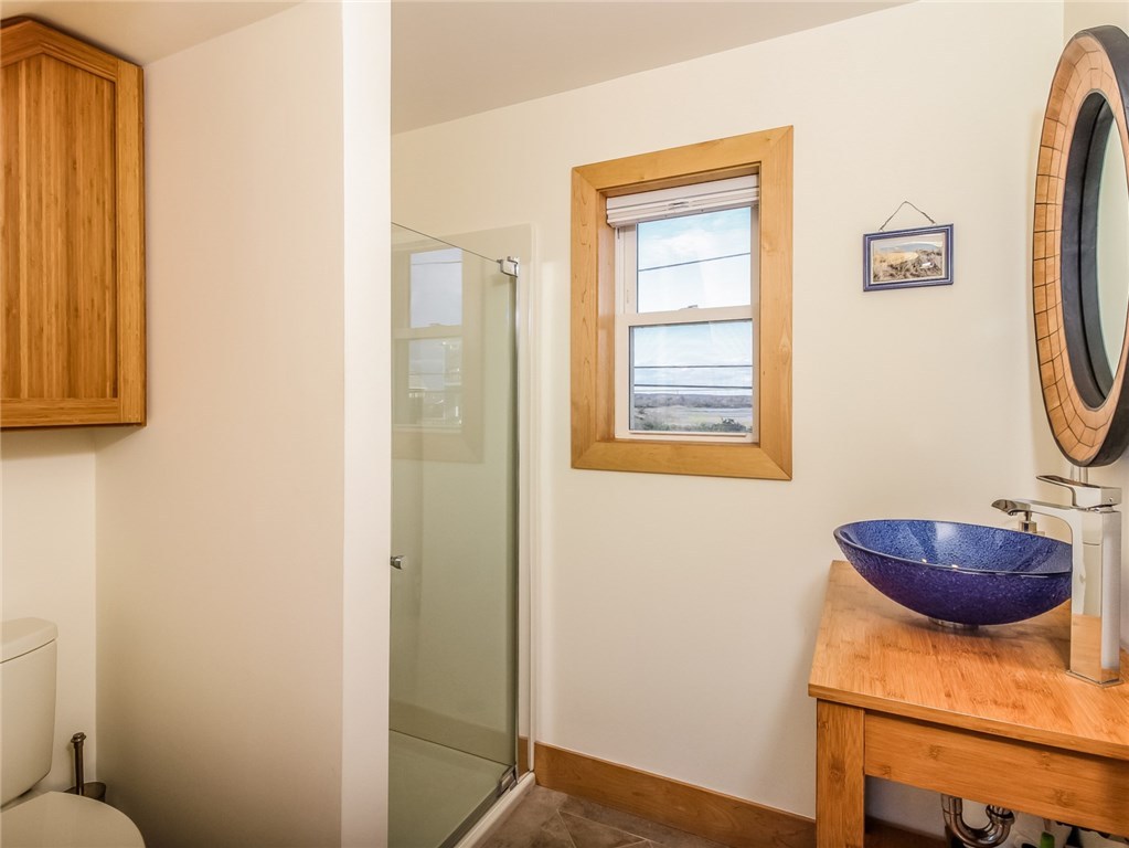 772 Charlestown Beach Road Charlestown, RI 02813 - Photo 15 of 40 1st Flr Bath
