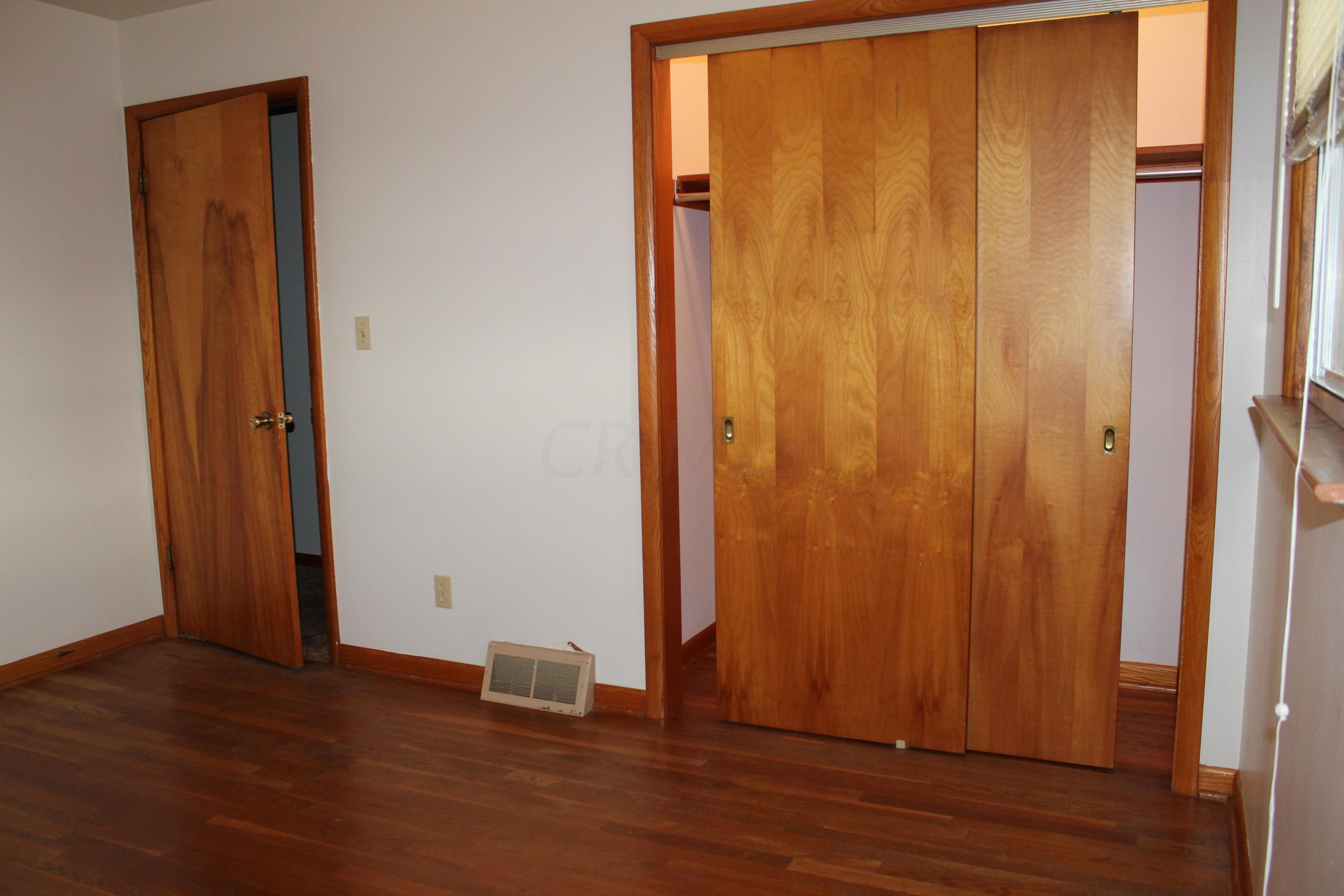 8644 Jacksontown Road Newark, OH 43056 - Photo 12 of 24 Gallery Image 12