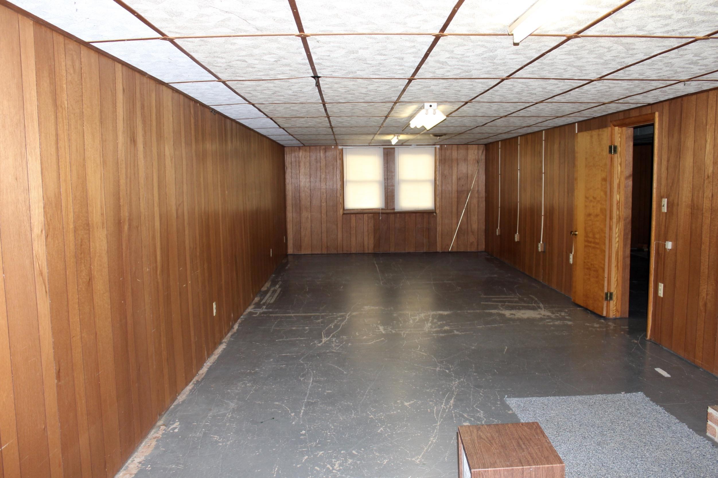 8644 Jacksontown Road Newark, OH 43056 - Photo 20 of 24 Gallery Image 20