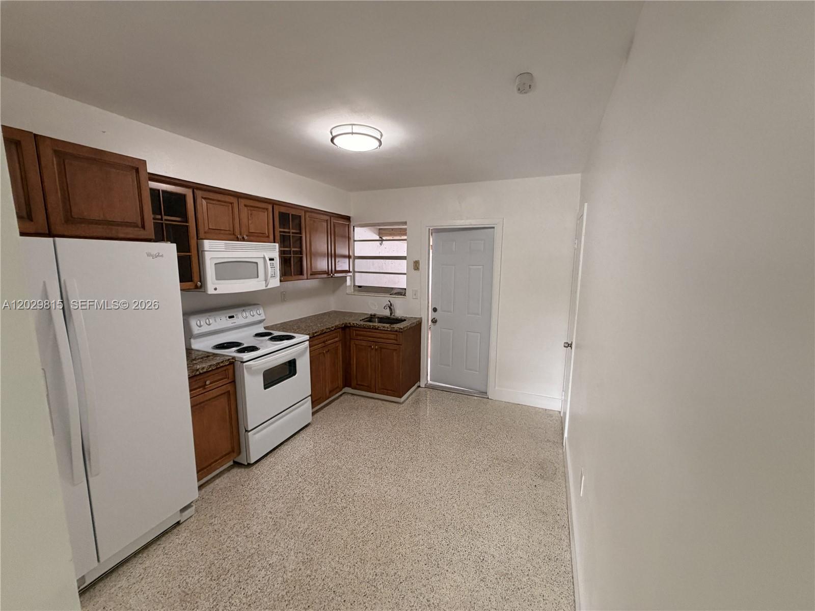6875 Southwest 25th Terrace, Unit 6877 Miami, FL 33155 - Photo 5 of 11