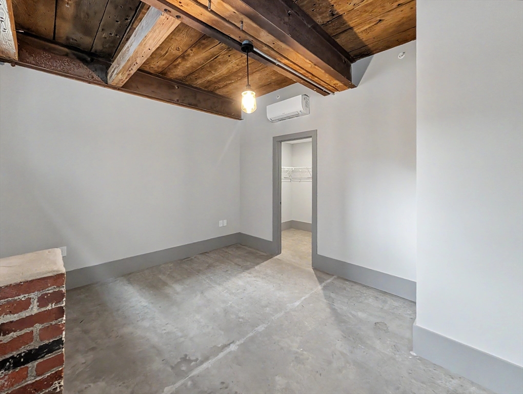 90 Grove Street, Unit LL4 Worcester, MA 01605 - Photo 4 of 19 Gallery Image 4