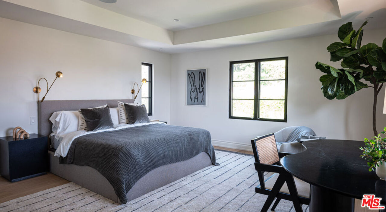 1121 Tower Road Beverly Hills, CA 90210 - Photo 22 of 35