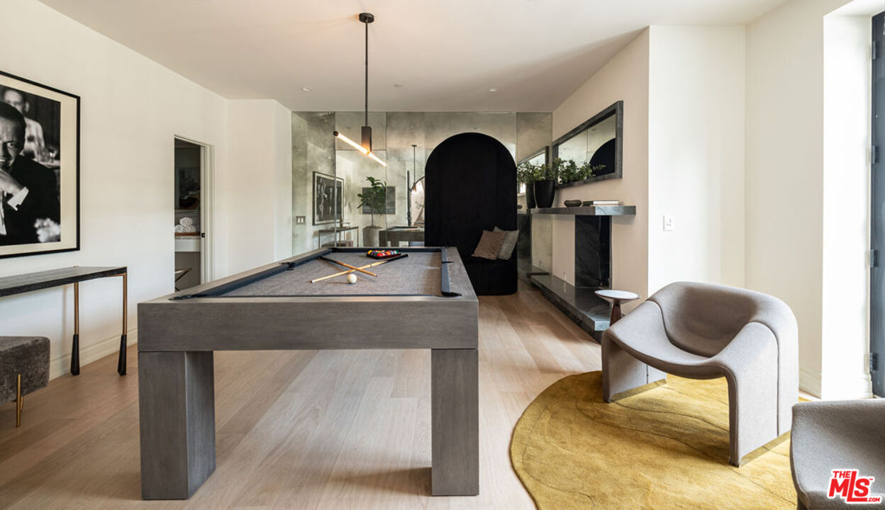 1121 Tower Road Beverly Hills, CA 90210 - Photo 27 of 35