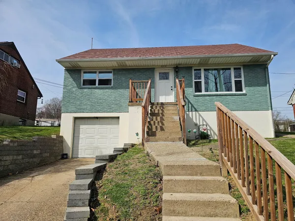 $239,900 | 2915 Dawes Street, Ashland, KY 41102