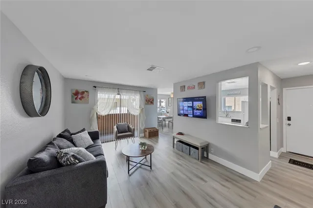 $2,195 | 3151 North Soaring Gulls Drive, Unit 1194, Las Vegas, NV 89128