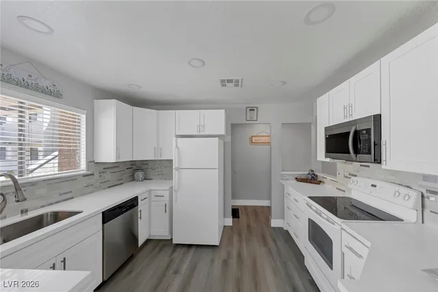 $2,195 | 3151 North Soaring Gulls Drive, Unit 1194, Las Vegas, NV 89128