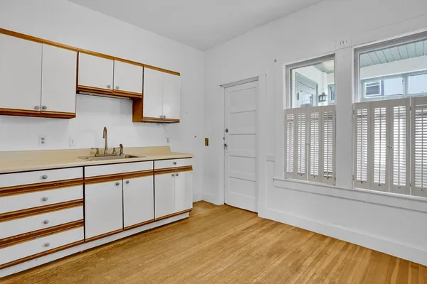 $419,900 | 62 Firglade Avenue, Springfield, MA 01108