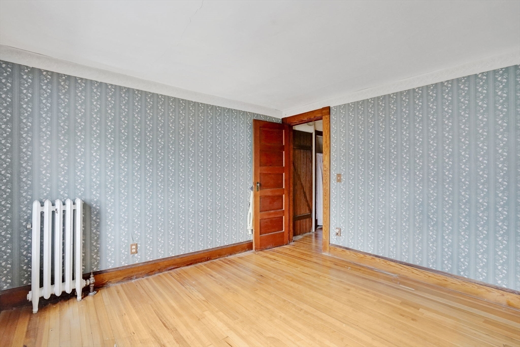 62 Firglade Avenue Springfield, MA 01108 - Photo 14 of 40