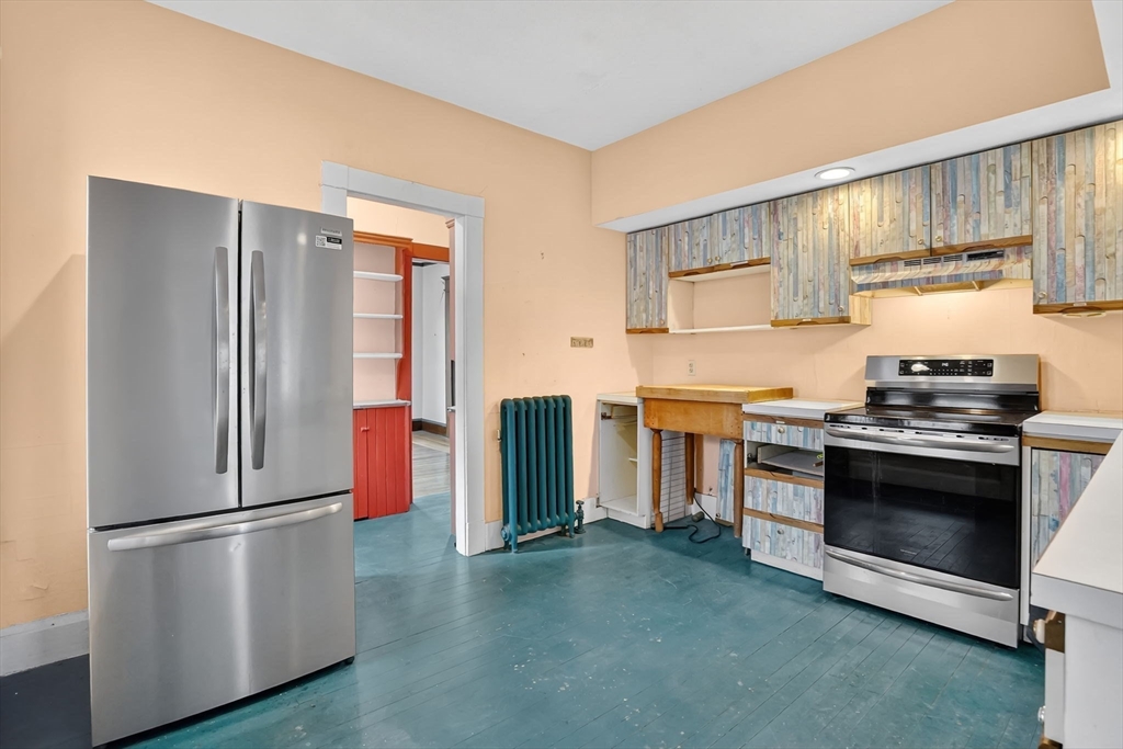 62 Firglade Avenue Springfield, MA 01108 - Photo 19 of 40