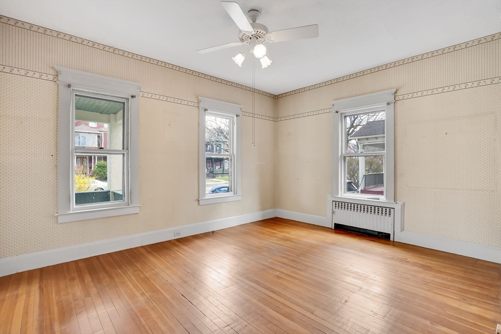 62 Firglade Avenue Springfield, MA 01108 - Photo 29 of 40