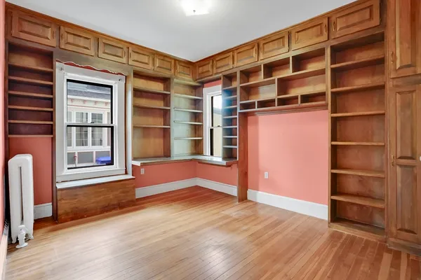 $419,900 | 62 Firglade Avenue, Springfield, MA 01108