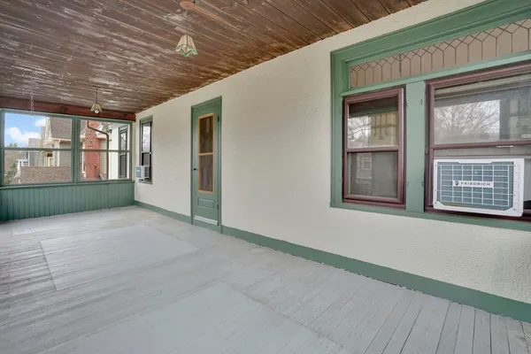 $419,900 | 62 Firglade Avenue, Springfield, MA 01108