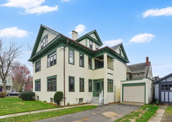 $419,900 | 62 Firglade Avenue, Springfield, MA 01108