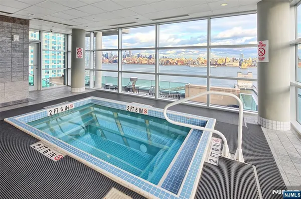 $750,000 | 20 Newport Parkway, Unit 2306, Jersey City, NJ 07310