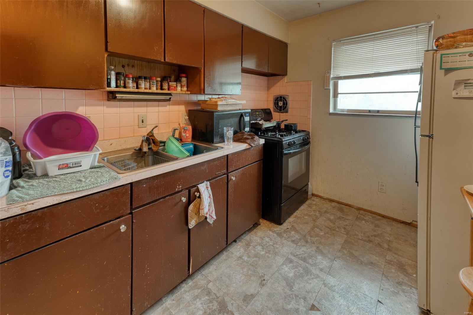 7249 Pasadena Boulevard Pasadena Hills, MO 63121 - Photo 19 of 23