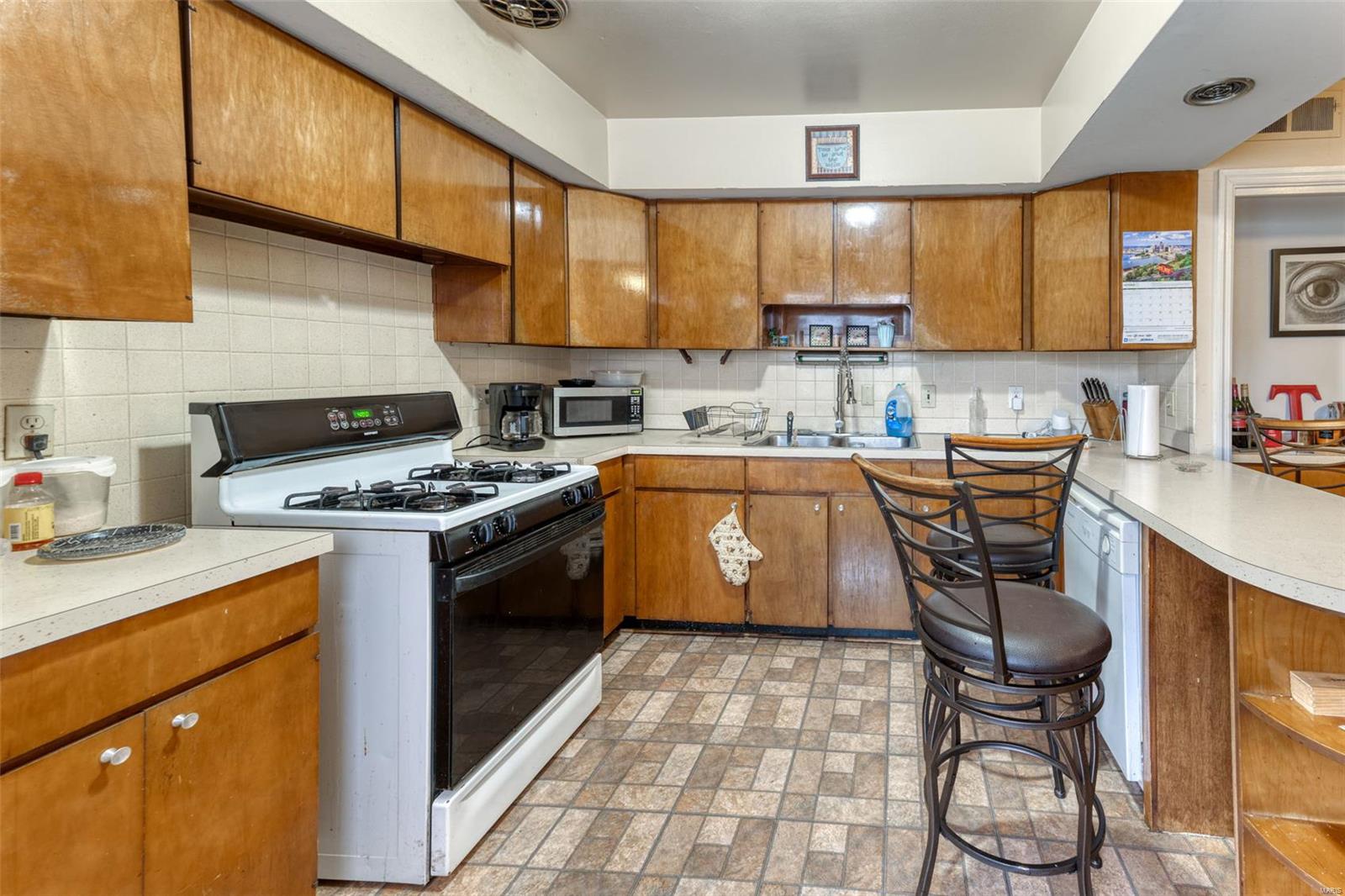 7249 Pasadena Boulevard Pasadena Hills, MO 63121 - Photo 7 of 23