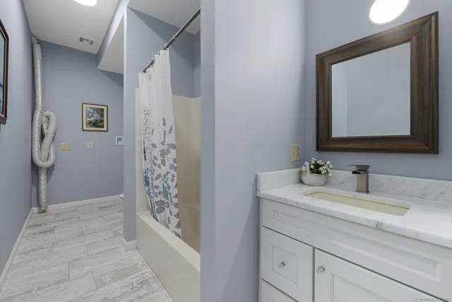 $1,230,000 | 194 Killdeer Road, Webster, MA 01570