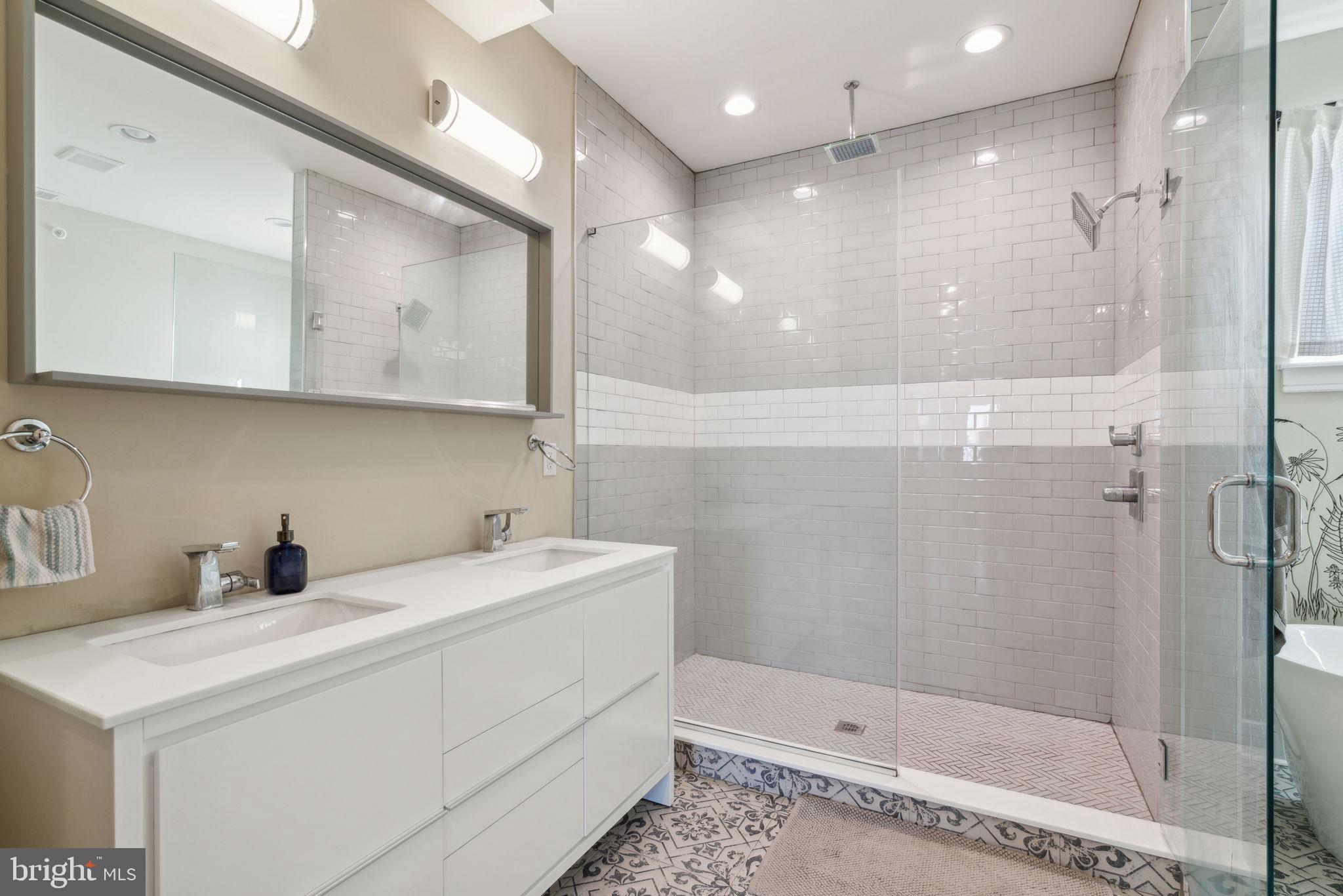 518 Mercy Street Philadelphia, PA 19148 - Photo 19 of 50 Sleek modern bathroom with elegant design.