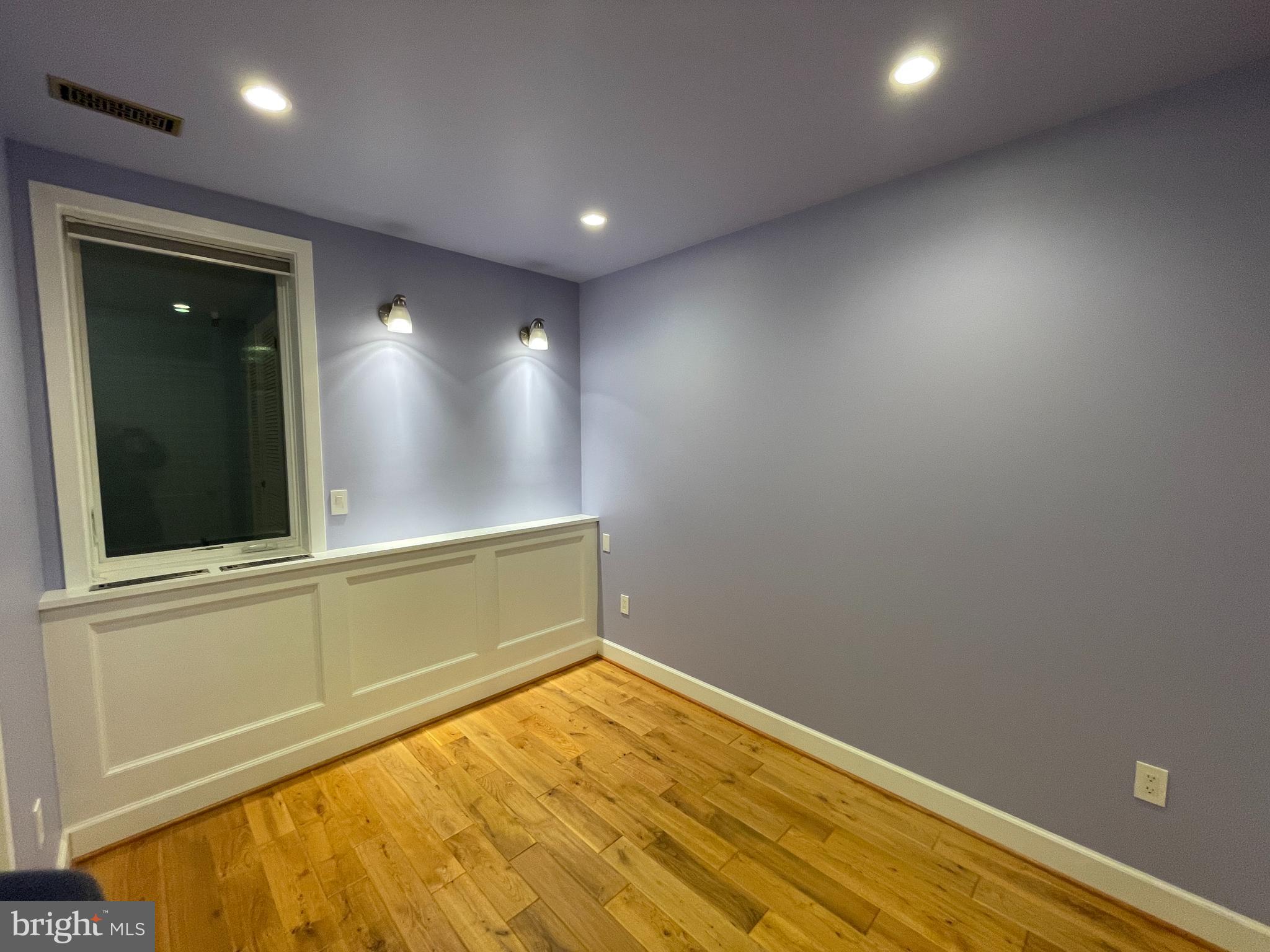 2442 20th Street Northwest, Unit B Washington, DC 20009 - Photo 4 of 19 a view of empty room