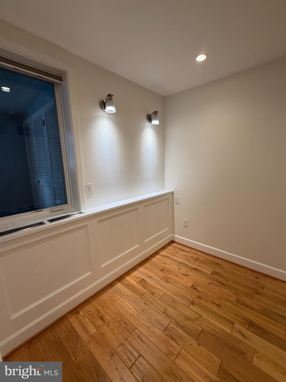 2442 20th Street Northwest, Unit B Washington, DC 20009 - Photo 6 of 15 a view of an empty room