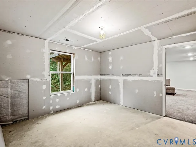 $2,850 | 11125 Chappell Creek Circle, Hopewell, VA 23860