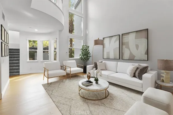 $2,300,000 | 5801 Kiyot Way, Unit 7, Playa Vista, CA 90094