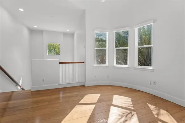 $2,300,000 | 5801 Kiyot Way, Unit 7, Playa Vista, CA 90094