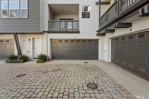 $2,300,000 | 5801 Kiyot Way, Unit 7, Playa Vista, CA 90094