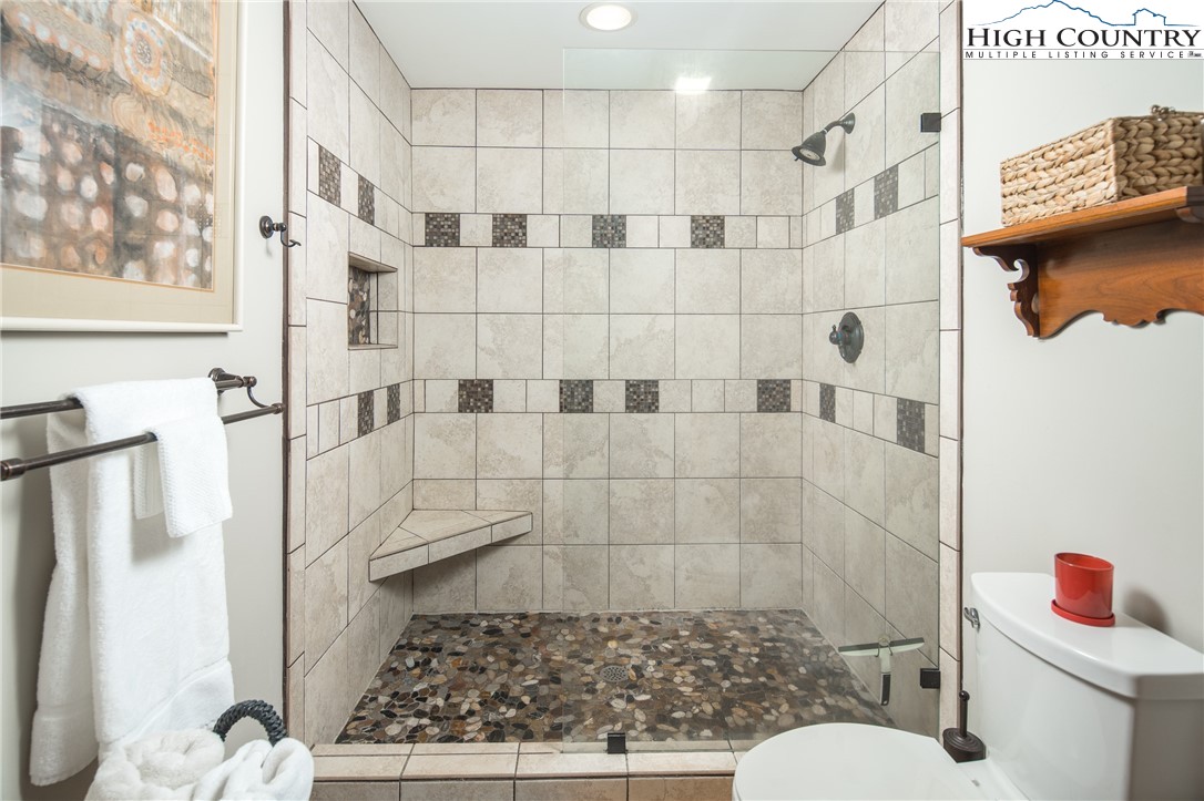 131 Park View Circle Boone, NC 28607 - Photo 17 of 43 Gallery Image 17