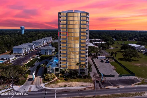 $529,000 | 2060 Beach Boulevard, Unit 1004, Biloxi, MS 39531