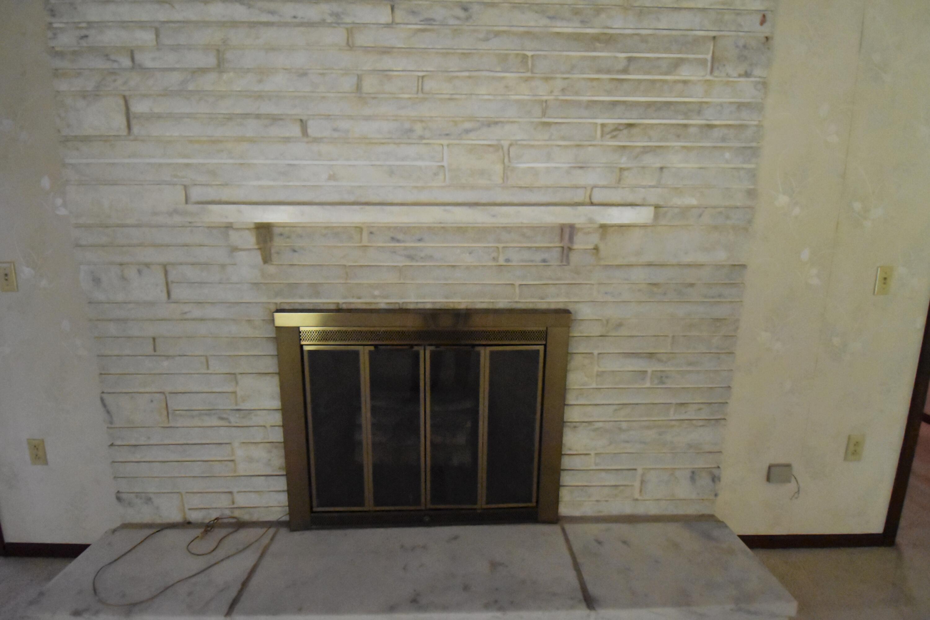 428 Coover Road Delaware, OH 43015 - Photo 7 of 41 Fireplace-Great Room