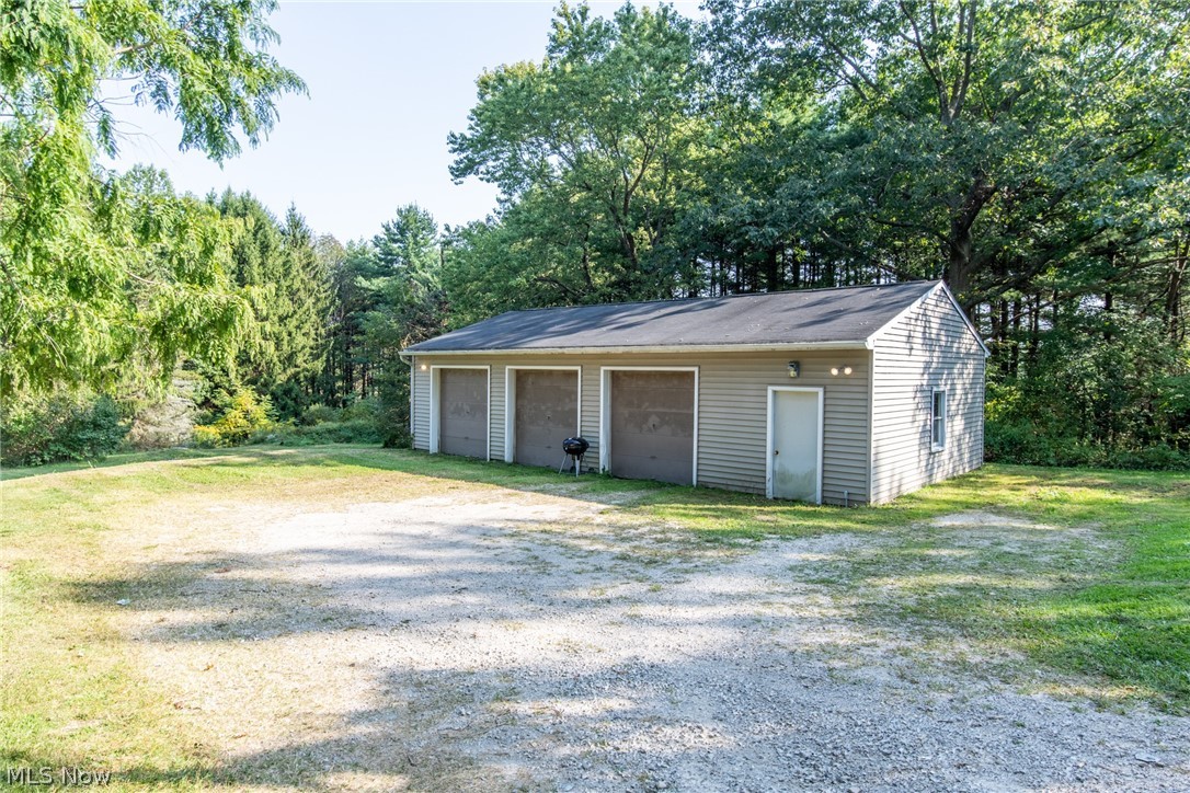 12031 Auburn Road Chardon, OH 44024 - Photo 27 of 30 Gallery Image 27