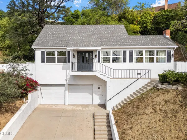$5,500 | 3121 Lake Hollywood Drive, Los Angeles, CA 90068