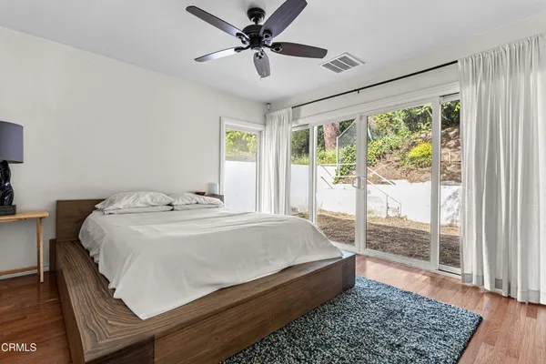 $5,500 | 3121 Lake Hollywood Drive, Los Angeles, CA 90068