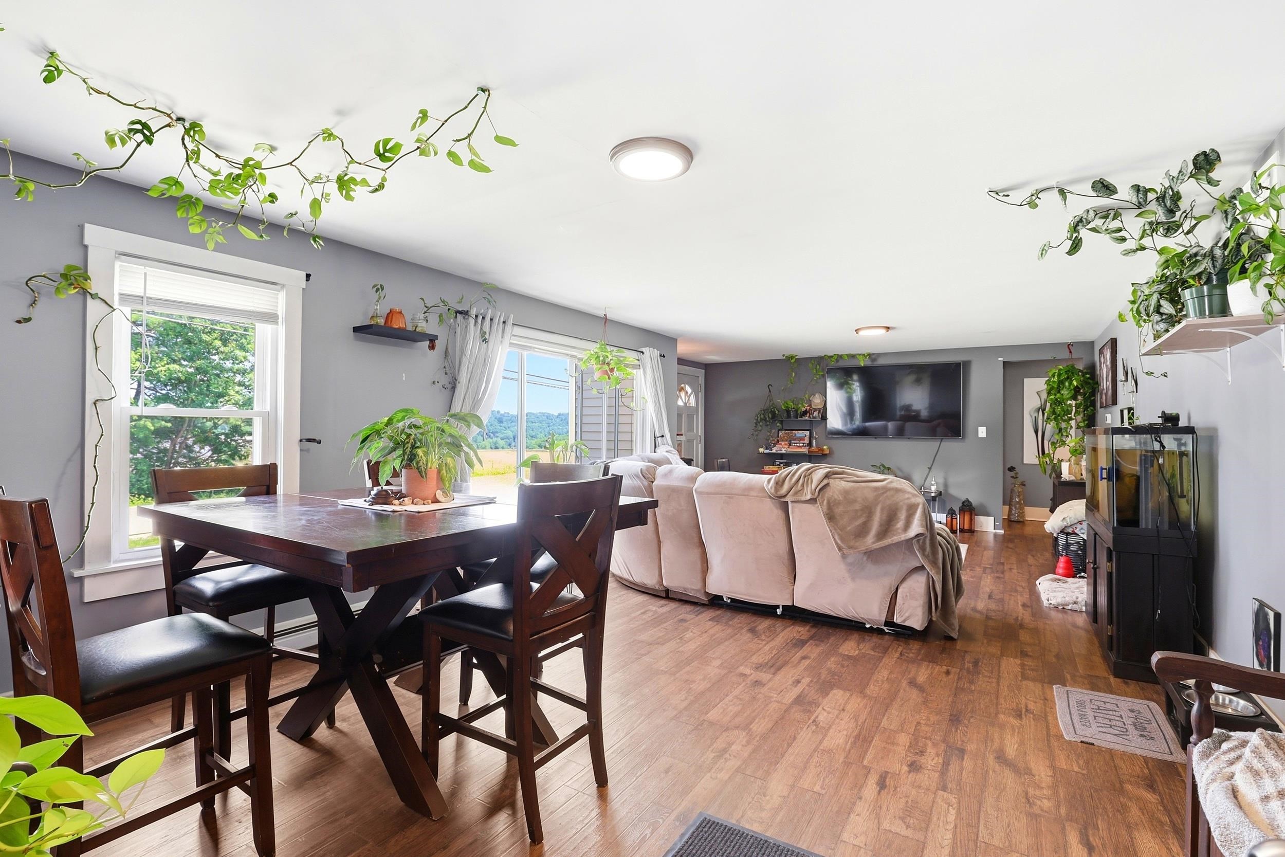 180 Hill Road Franklin, NH 03235 - Photo 4 of 23