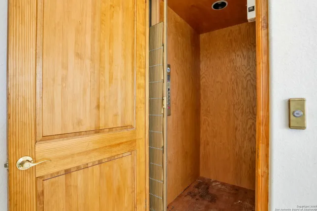 $3,500 | 7502 Bluemist Mountain Road, San Antonio, TX 78255