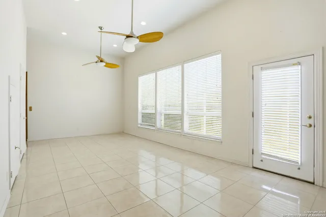 $3,500 | 7502 Bluemist Mountain Road, San Antonio, TX 78255